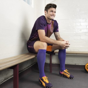 九游赛事-球迷回忆：你支持的球星最感动瞬间，球星与球迷们感动视频