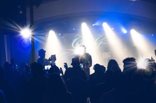 九游官方网站-直播互动：球迷与现场氛围的完美结合，篮球直播话术